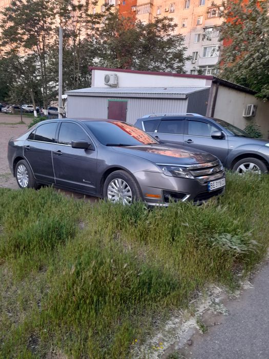 продам Ford Fusion mk5
