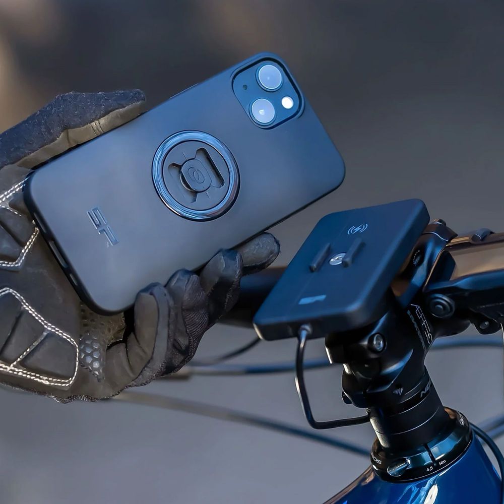 Ładowarka bezprzewodowa indukcyjna SP Connect na moto lub rower