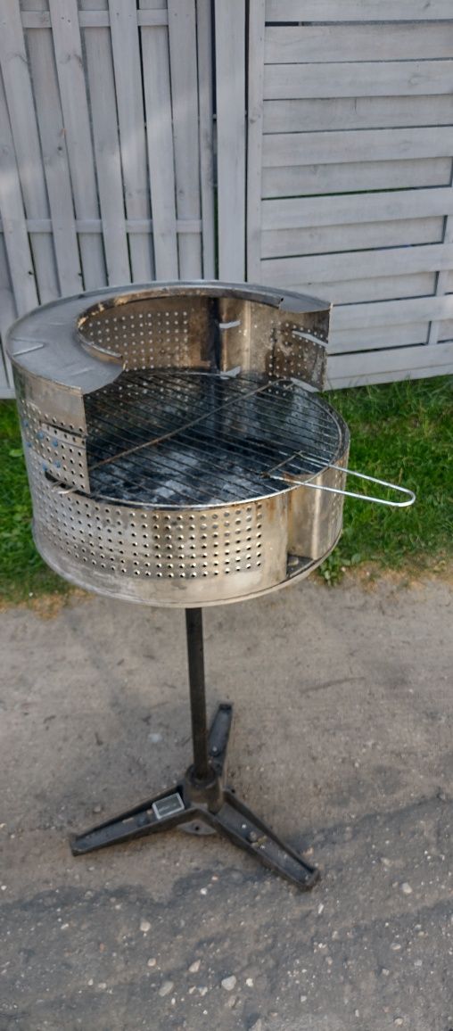 Grill z  bębna pralki masywny obrotowy