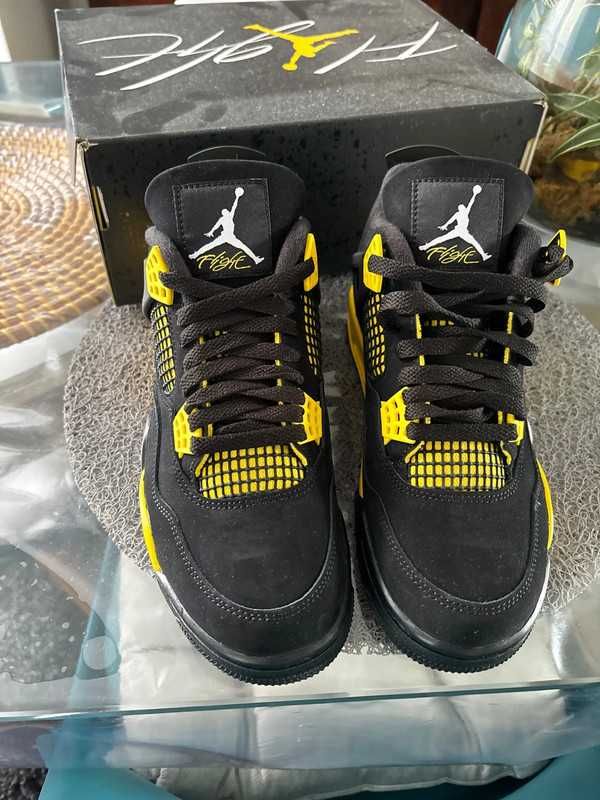 Nike Air Jordan 4 lightning Eu 40