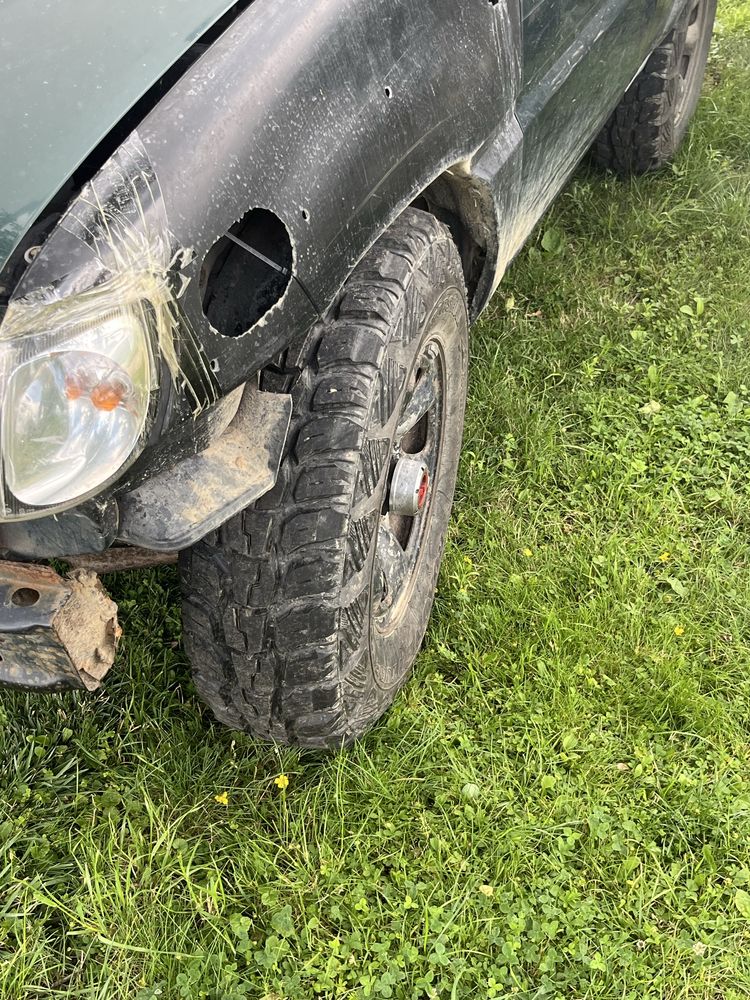 Nissan terrano 2 2.7 tdi