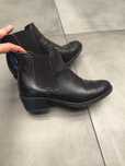 Buty,Botki Ryłko czarne Roz. 37