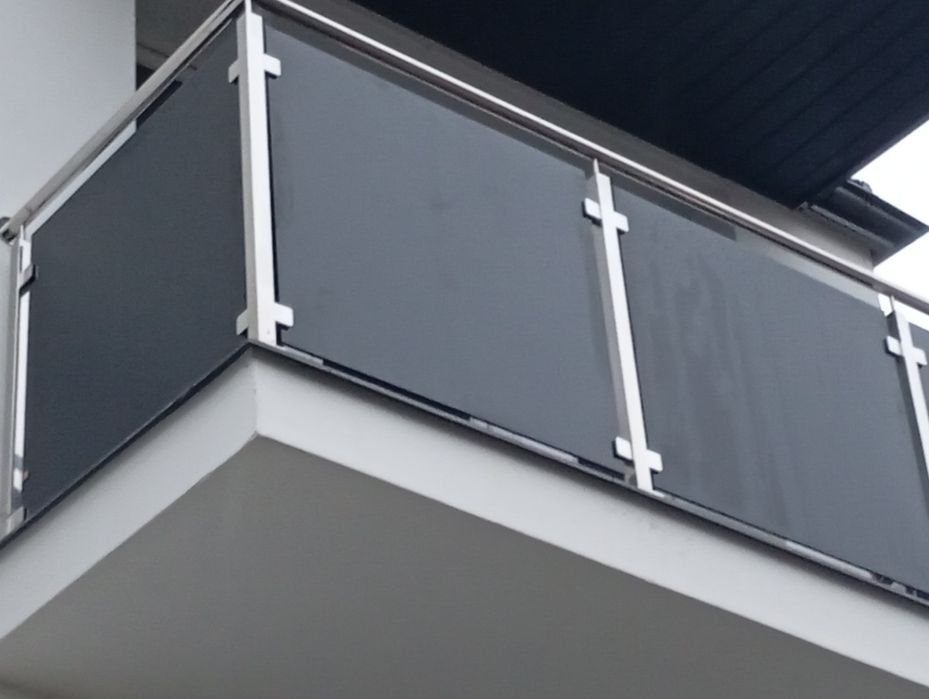Balustrady nierdzewne szklane bramy schody