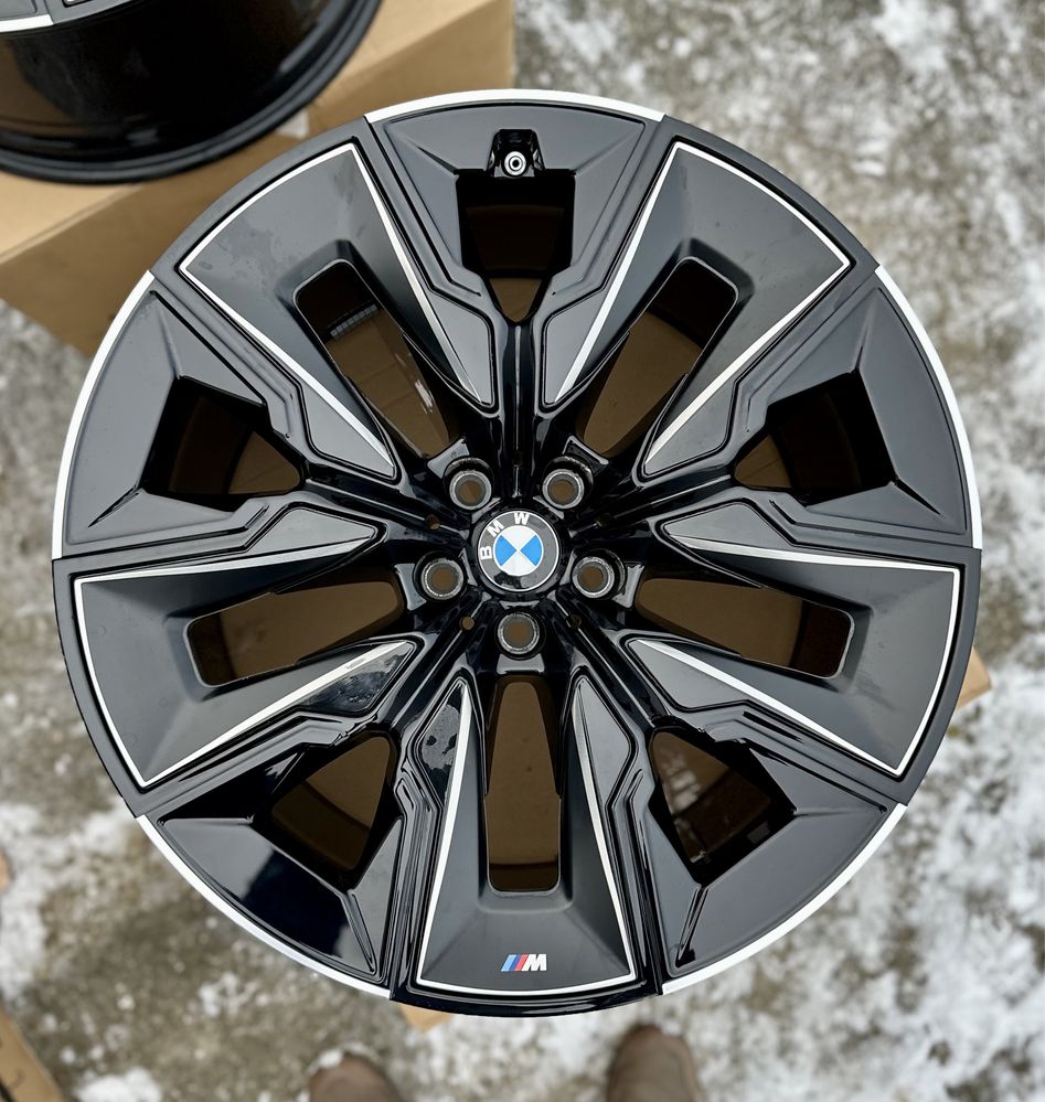 Nowe Felgi Aerodynamic 909 M Multicolor Jet Black 3D 21” BMW G70