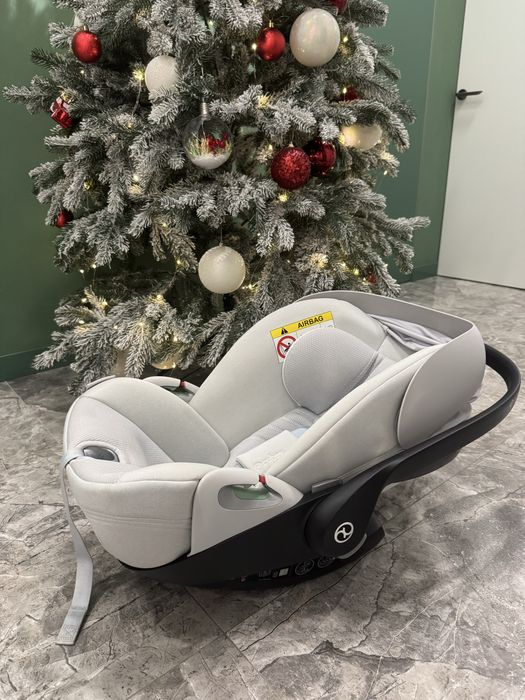 Автокрісло ( автолюлька) Cybex Cloud T i-Size (Plus)