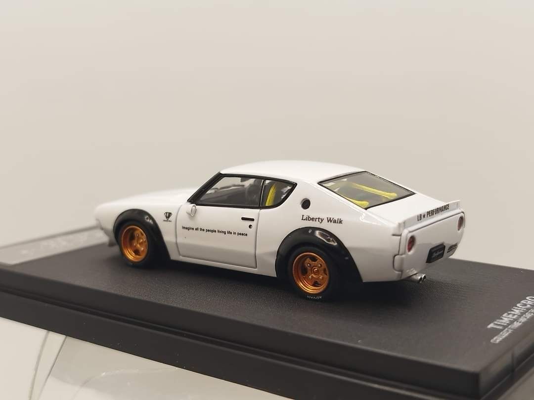 TimeMicro Nissan Skyline LBWK KPGC110 Branco