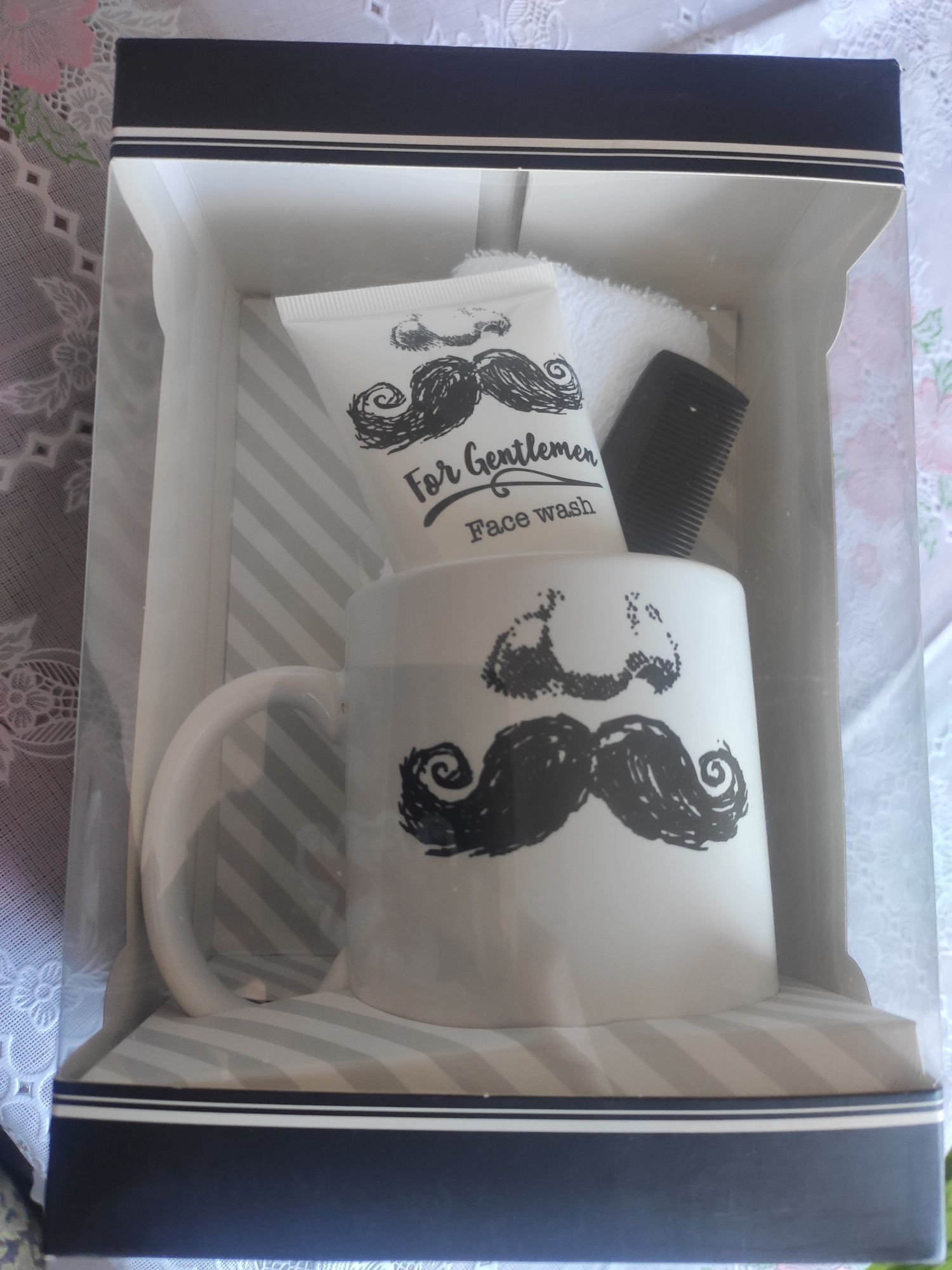 Подарунковий набір For Gentlemen!Gillette Fusion 5!