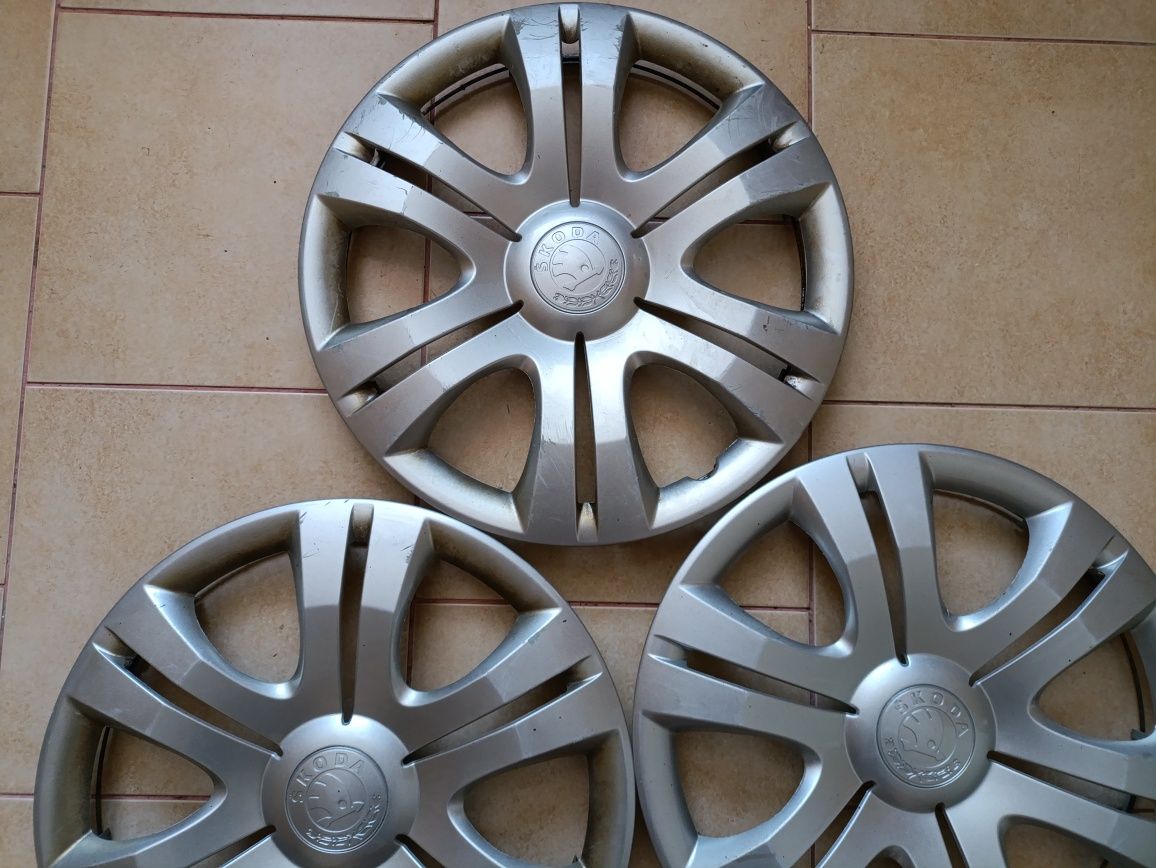 Колпаки 3 штуки SKODA  R15