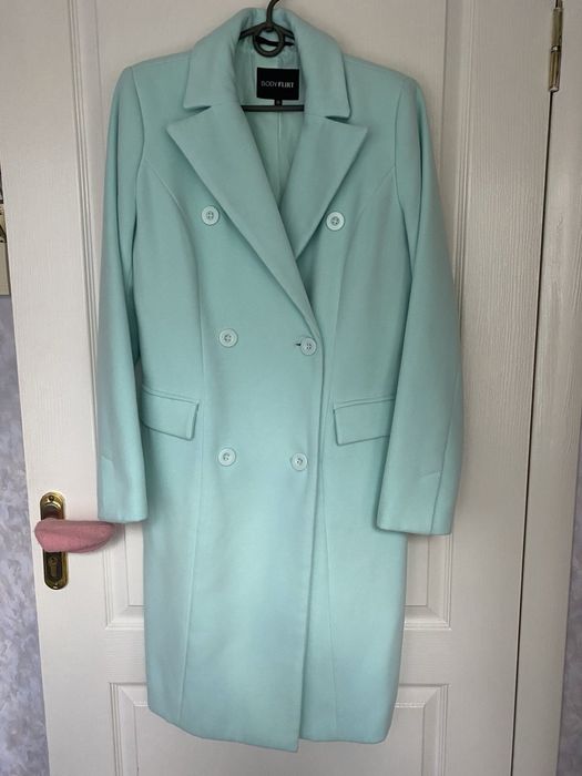 Пальто демісезонне