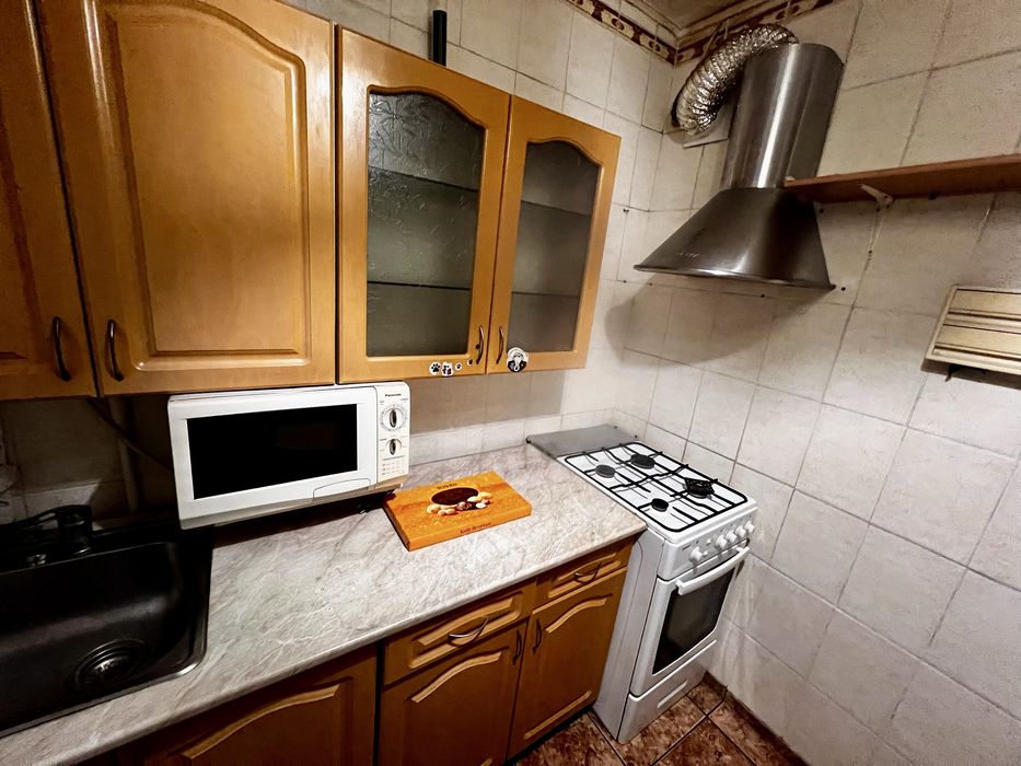 2к.квартира метро Оболонь 1хв. пішки