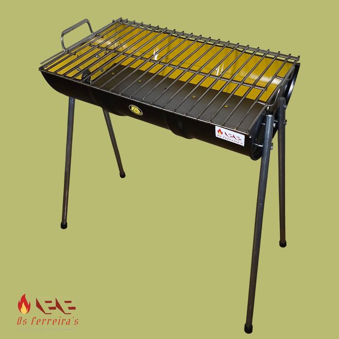 Churrasqueira com grelha inox