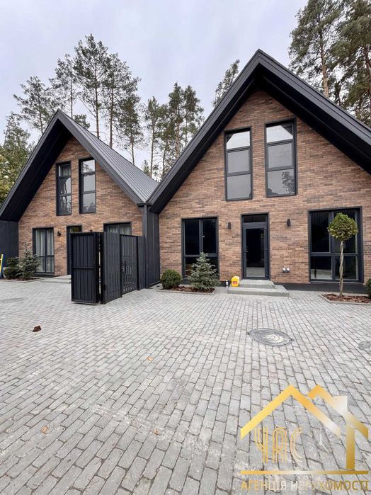 Таунхаус з новим ремонтом та газом! БЕЗ КОМІСІЇ!