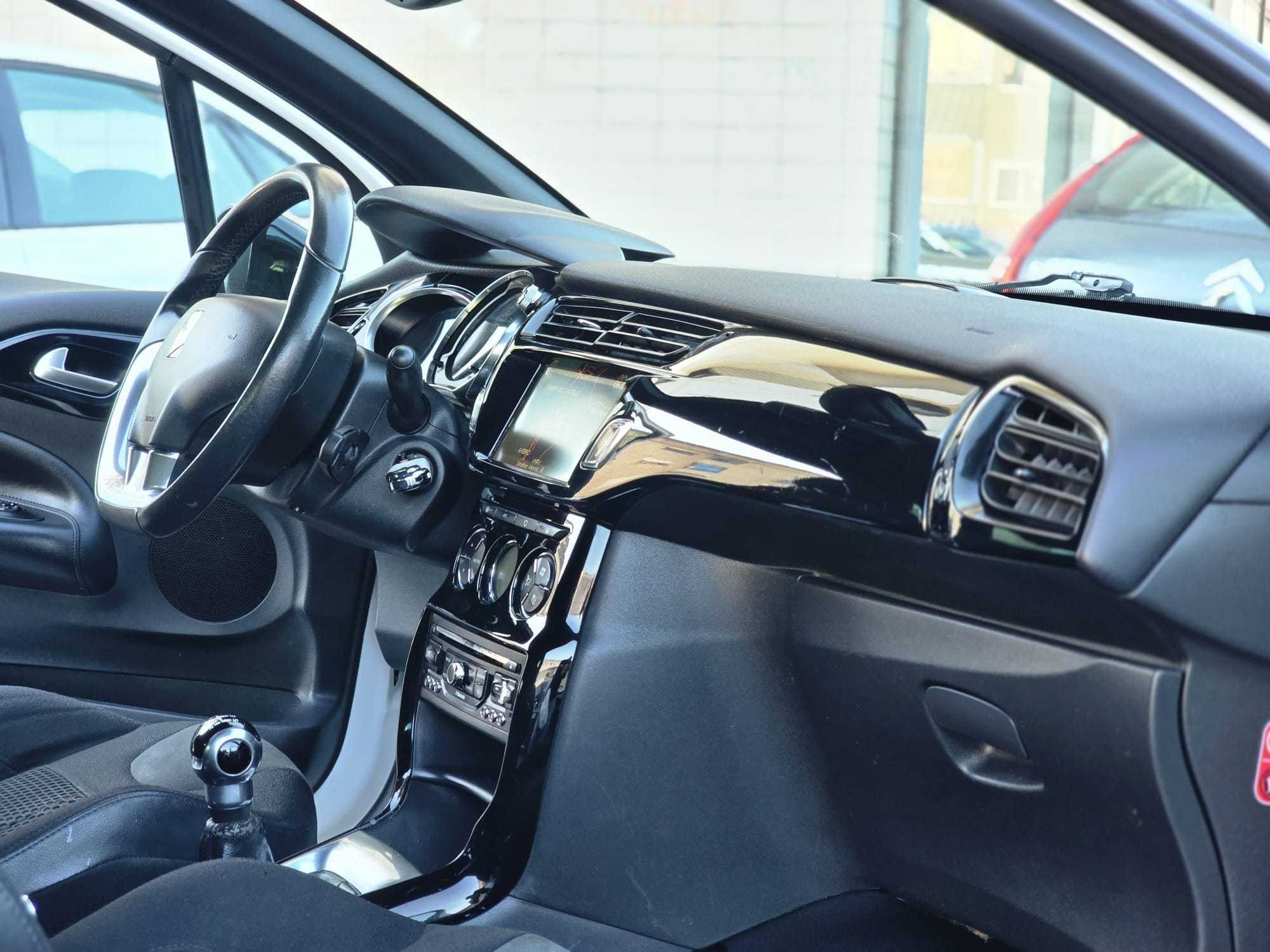 CITROEN DS3 SPORTCHIC 1.6HDI 92CV