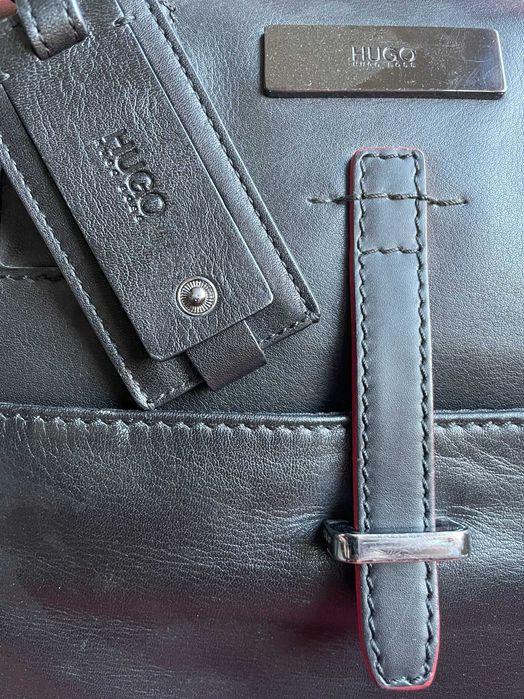 Mala de PELE HUGO BOSS - Porta Documentos c/ dupla alsa de mão + ombro