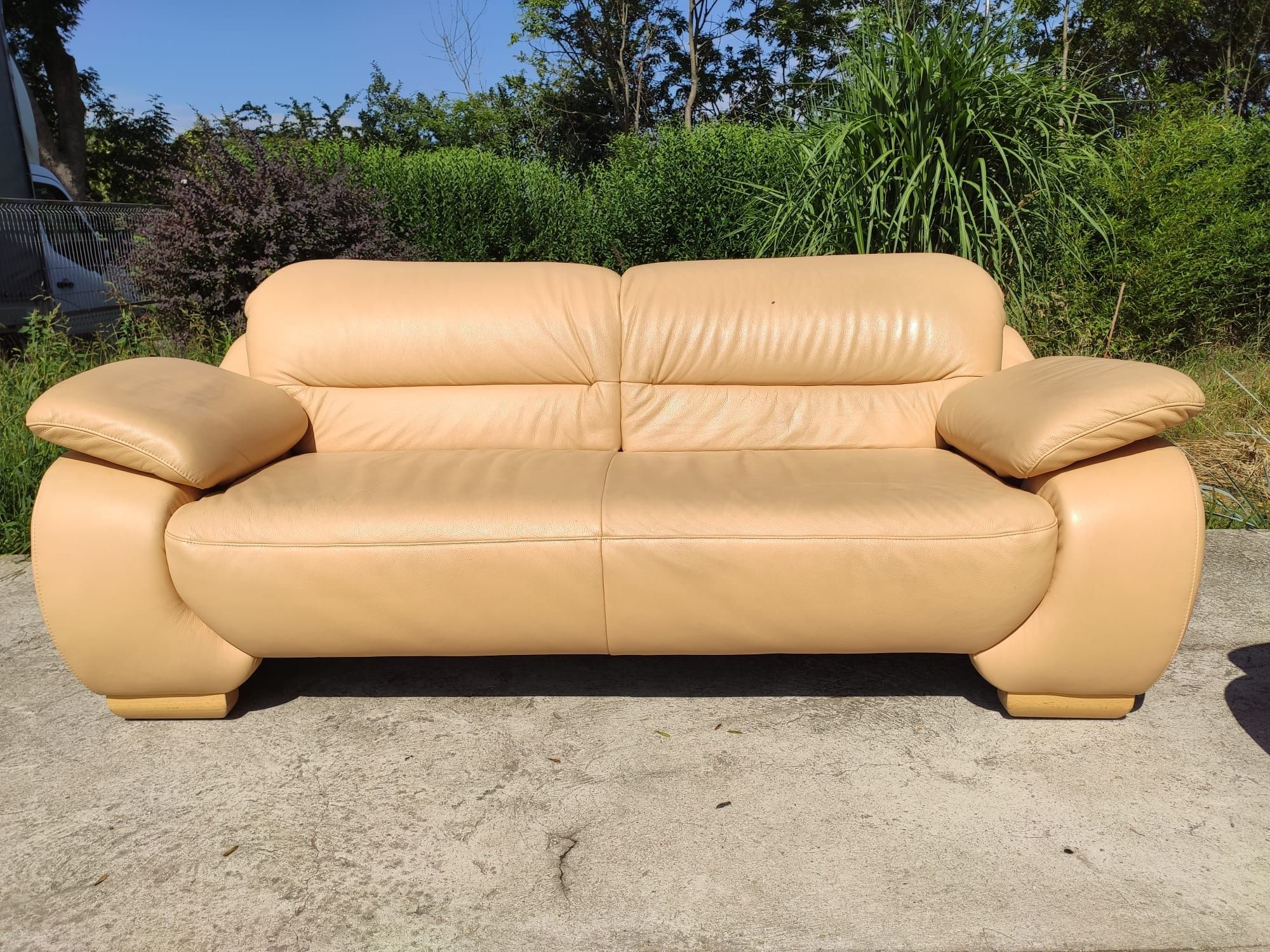 Sofa skórzana 3-osobowa+2-osobowa+pufa-skóra naturalna! Nowoczesny!