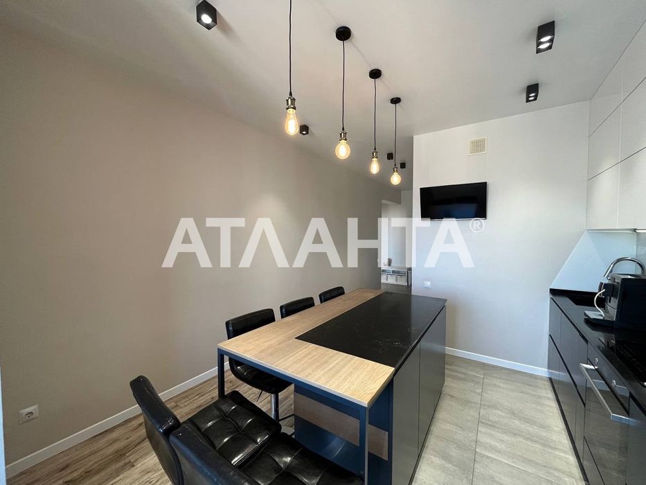 Видовая 3-комн. квартира с шикарным  ремонтом в новом ЖК МАНДАРИН