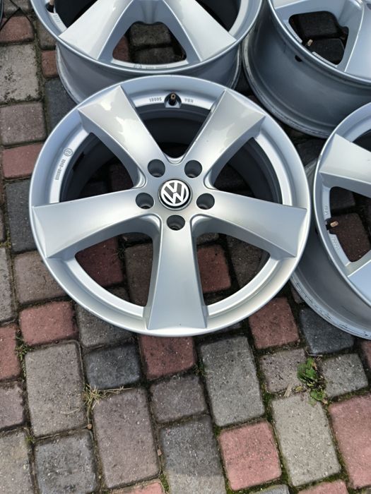 Felgi aluminiowe 18 Volkswagen Golf VI VII VIII, Seat Leon III - 5x112