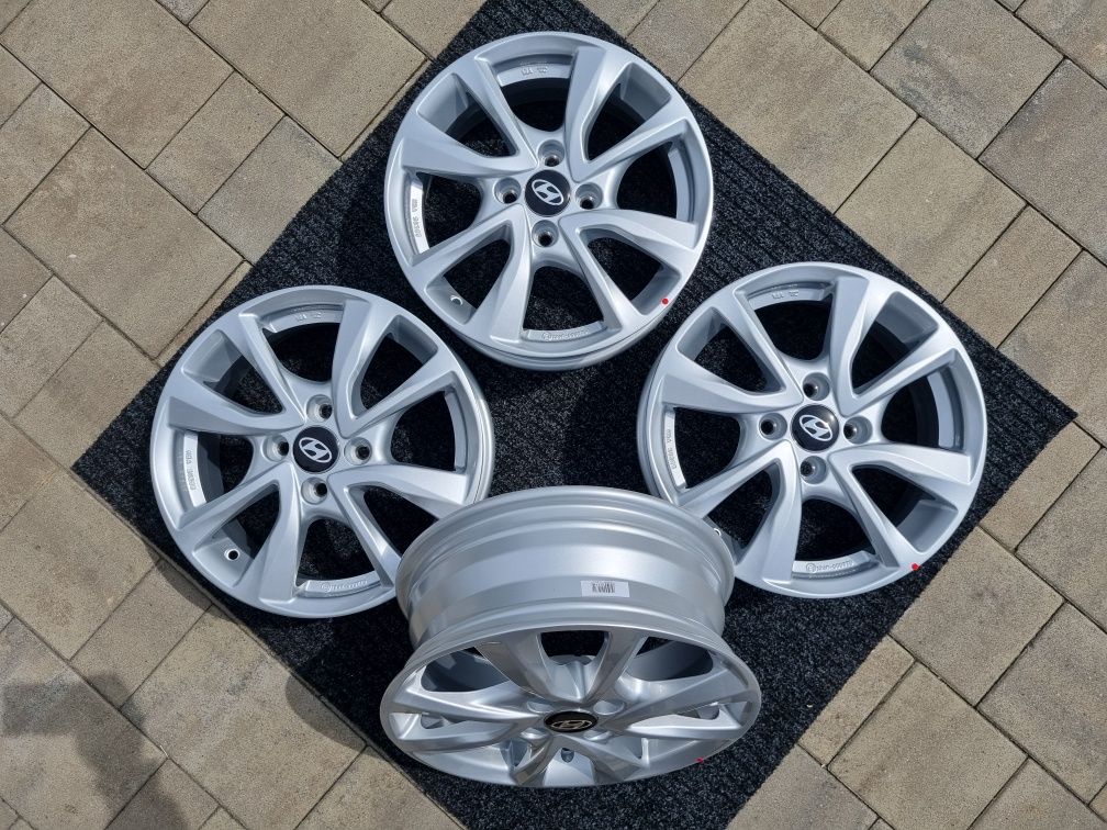 Hyundai 15 " nowe felgi alu i10 i20 Bayon Inster 4x100 srebro alufelgi