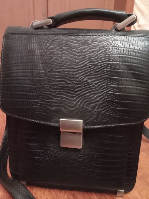 Шкіряна чоловіча барсетка Desisan