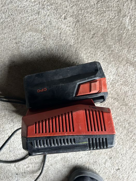 Ładowarka+bateria hilti