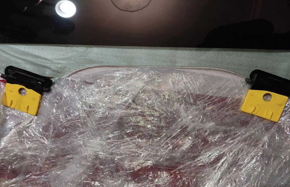 VWAG Audi Q7 2017 переднее левое стекло 4m0845021 оригинал