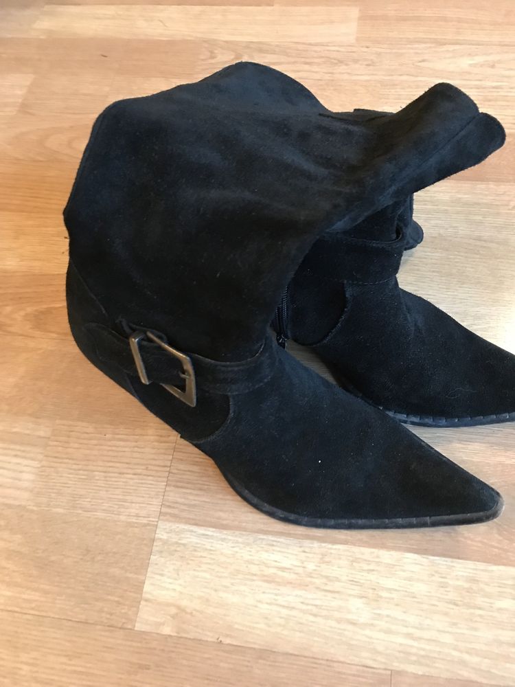 Kowbojki  czarne zamszowe