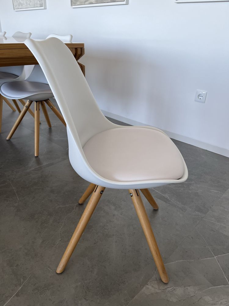 1 cadeira estilo nordico