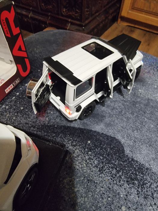 Модель авто 1:32