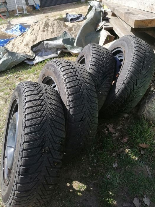 Koła felgi 4x100 ET 29 stalowe opony zima R14 175/65 Continental 2020r
