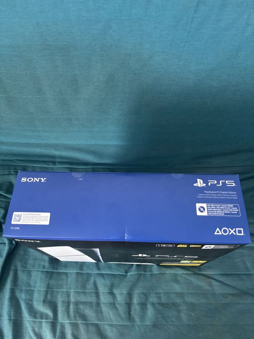 PS5 Digital Slim 1TB Selada e c/ Garantia