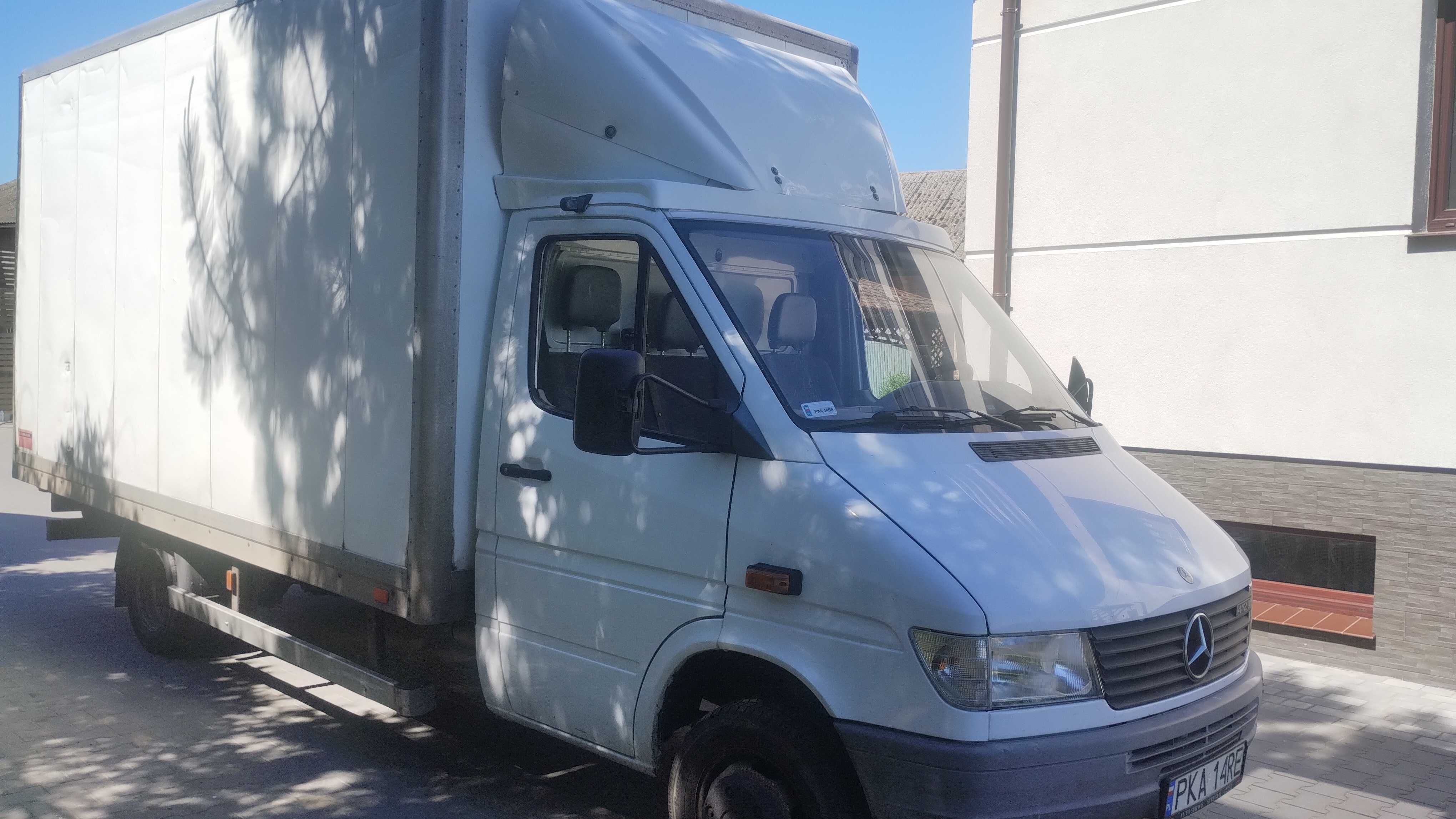 Mercedes-Benz 412 Sprinter