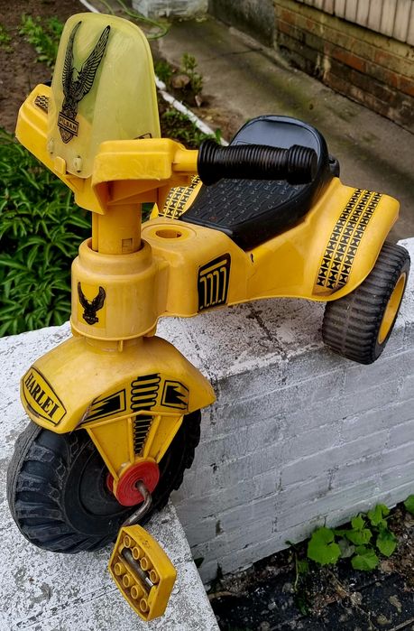 Мотоцикл. Беговел.