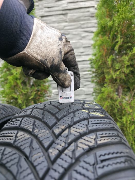4szt zima 195/65-15 2x Semperit 95T 7.5mm + 2x Firestone 91T 6.5mm