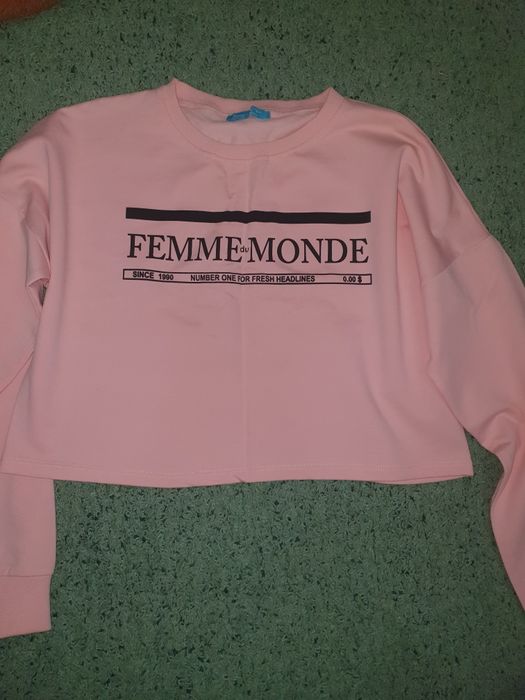 Продам нову  кофточку