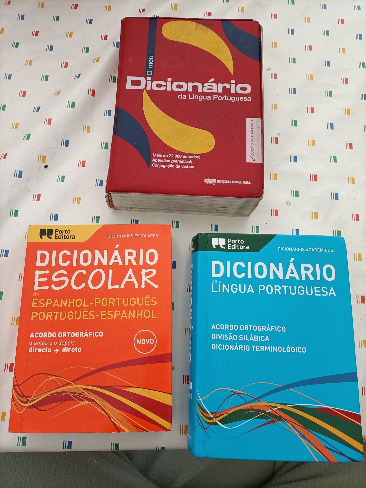 Conjunto Dicionário Porto Editora/Nova Gaia Língua Portuguesa/Espanhol