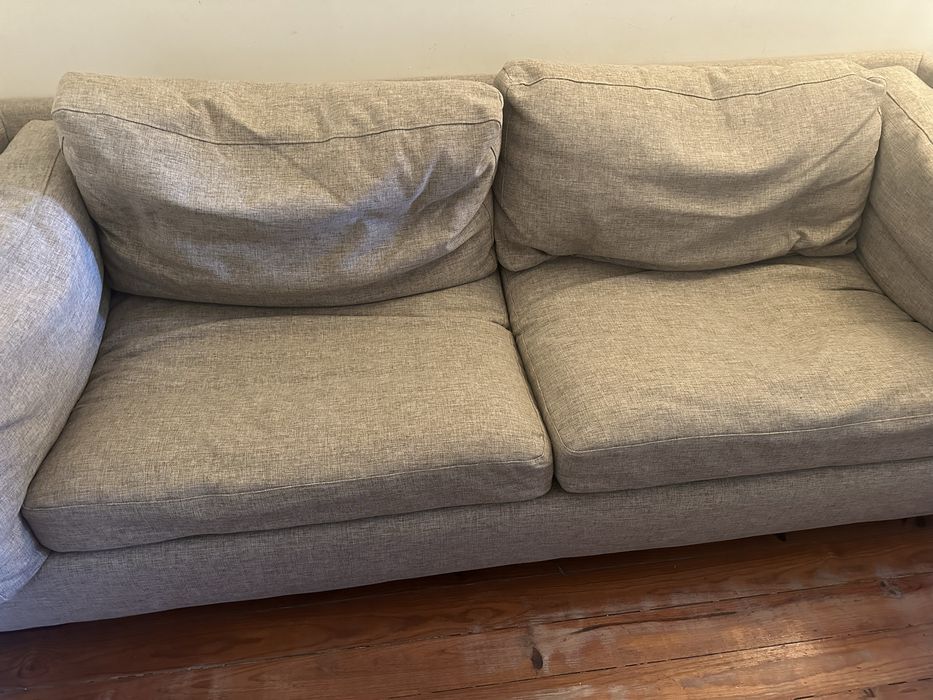 Vendo sofá 2 lugares