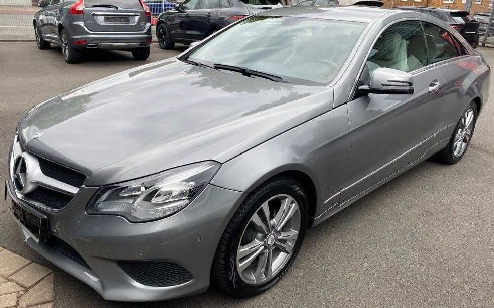 Mercedes-Benz Classe E 200 Coupé 2014 Cx. Autom. 7v.