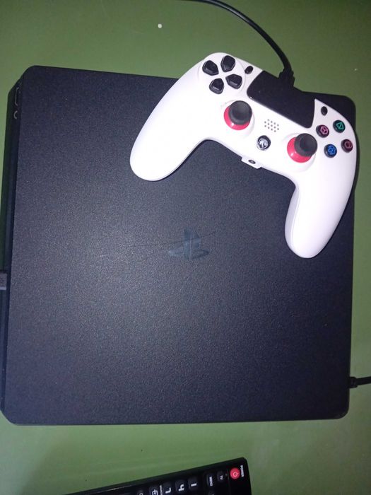 Vendo Playstation4