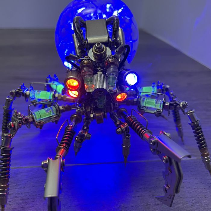 Candeeiro Cyberpunk/Steampunk Aranha Metálica