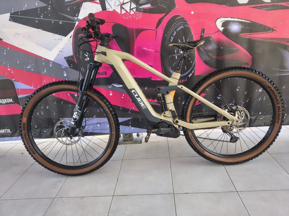 Електродвопідвіс Cube stereo sl 140 M carbon