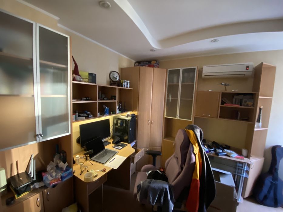 Шафи меблевий куточок