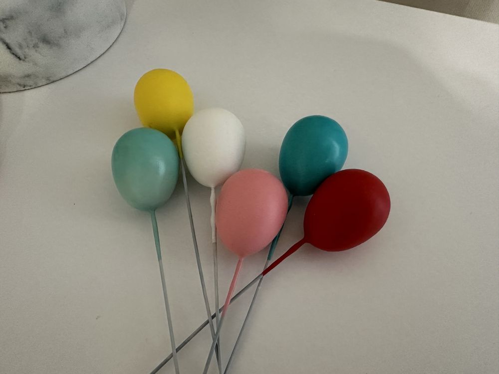 Dekoracja na tort jednorozec + balony