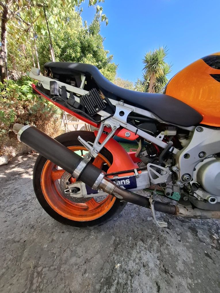 Honda CBR600F 2002