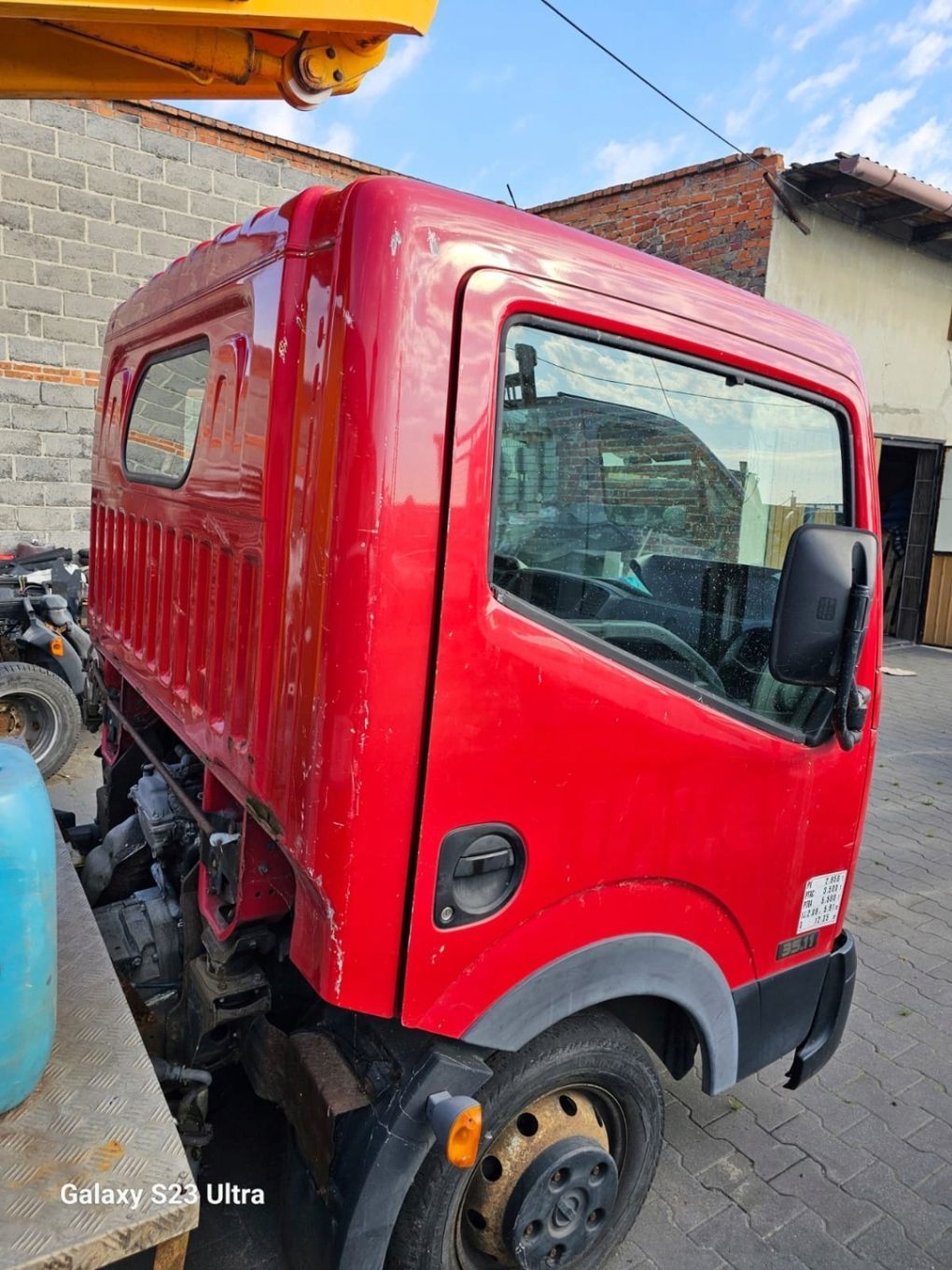 Kabina goła Maxity Cabstar 07-22r wszystkie części