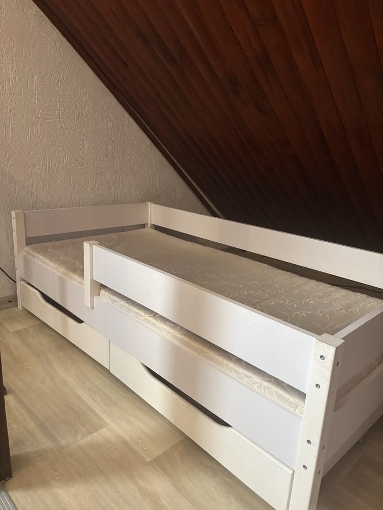 Продам дитячу кровать від lukdom
