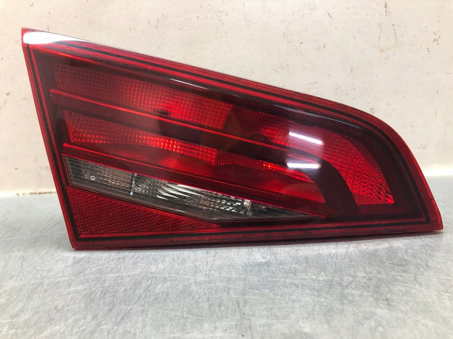 Lampa Lewa Tylna A3 8V Sportback 8V4945093