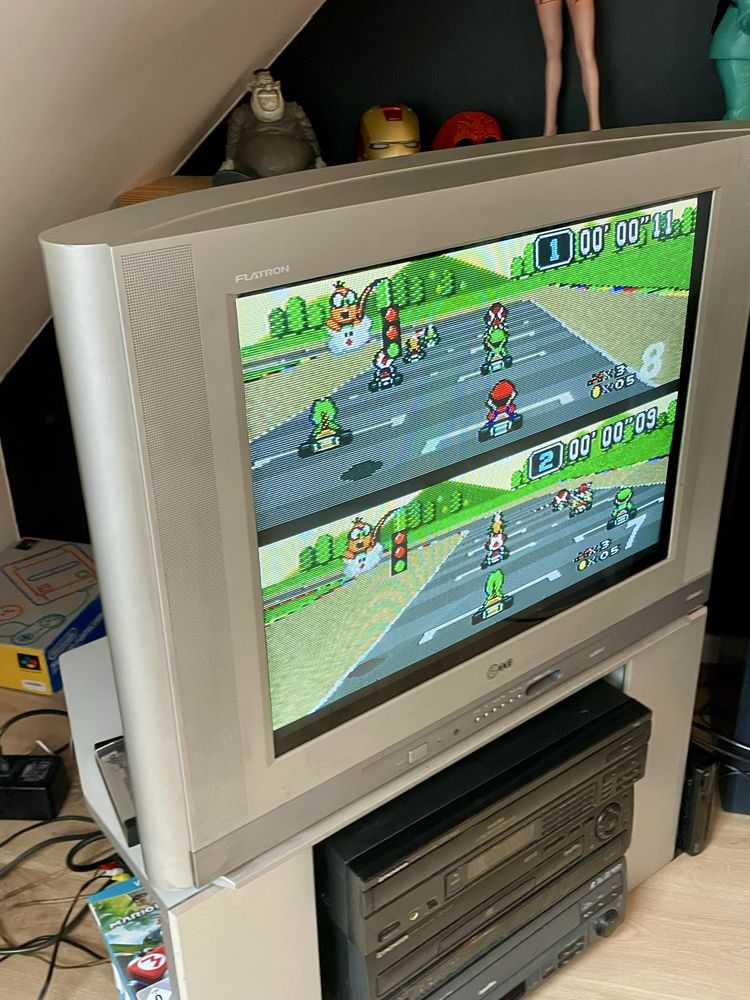 Telewizor kineskopowy LG 28 cali flatron