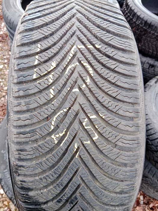Opona używana 205/50R17 Michelin Alpin 5 1szt.