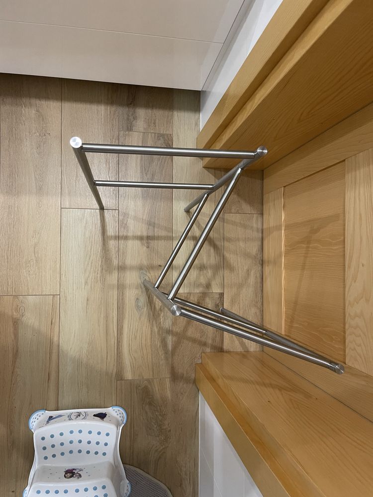 Wieszak na ręczniki stojacy ikea Brogrund