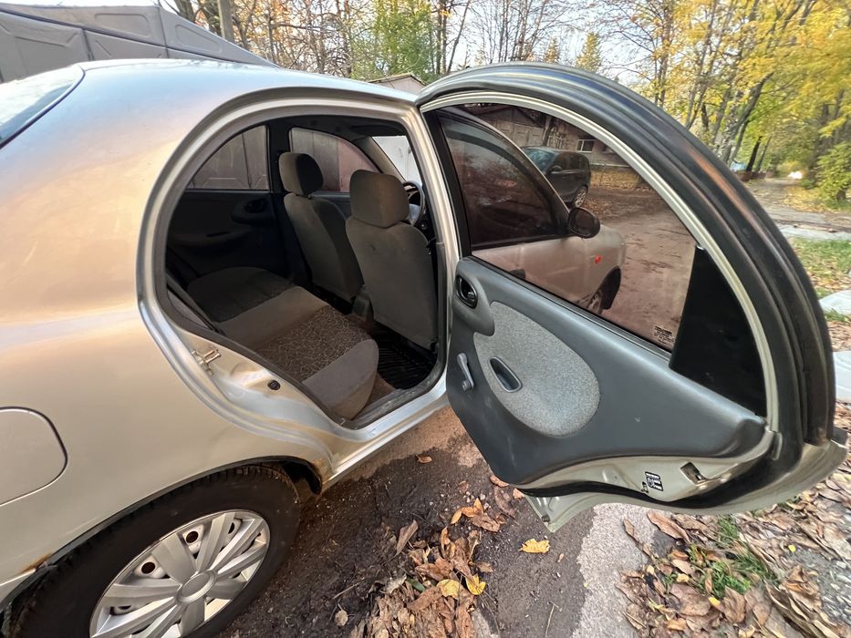 Daewoo ЗАЗ Lanos 1.4 2007